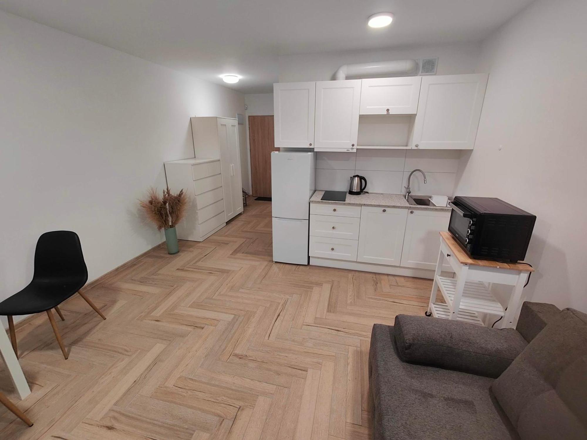 Turkusowa Apartment Mosty Bagian luar foto